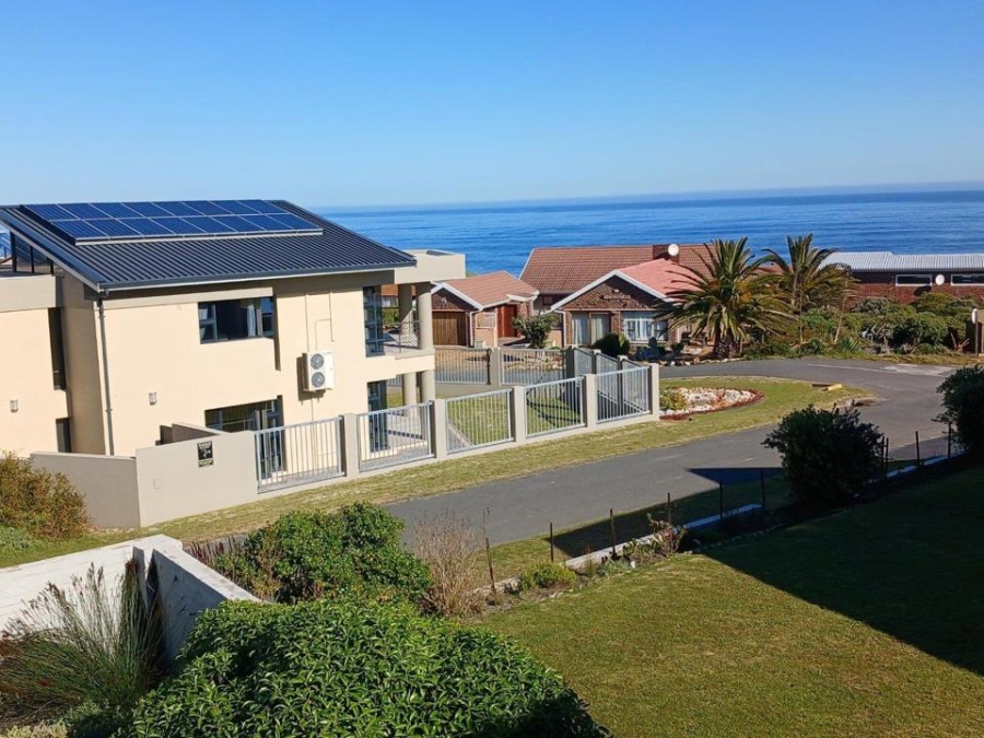 4 Bedroom Property for Sale in De Kelders Western Cape